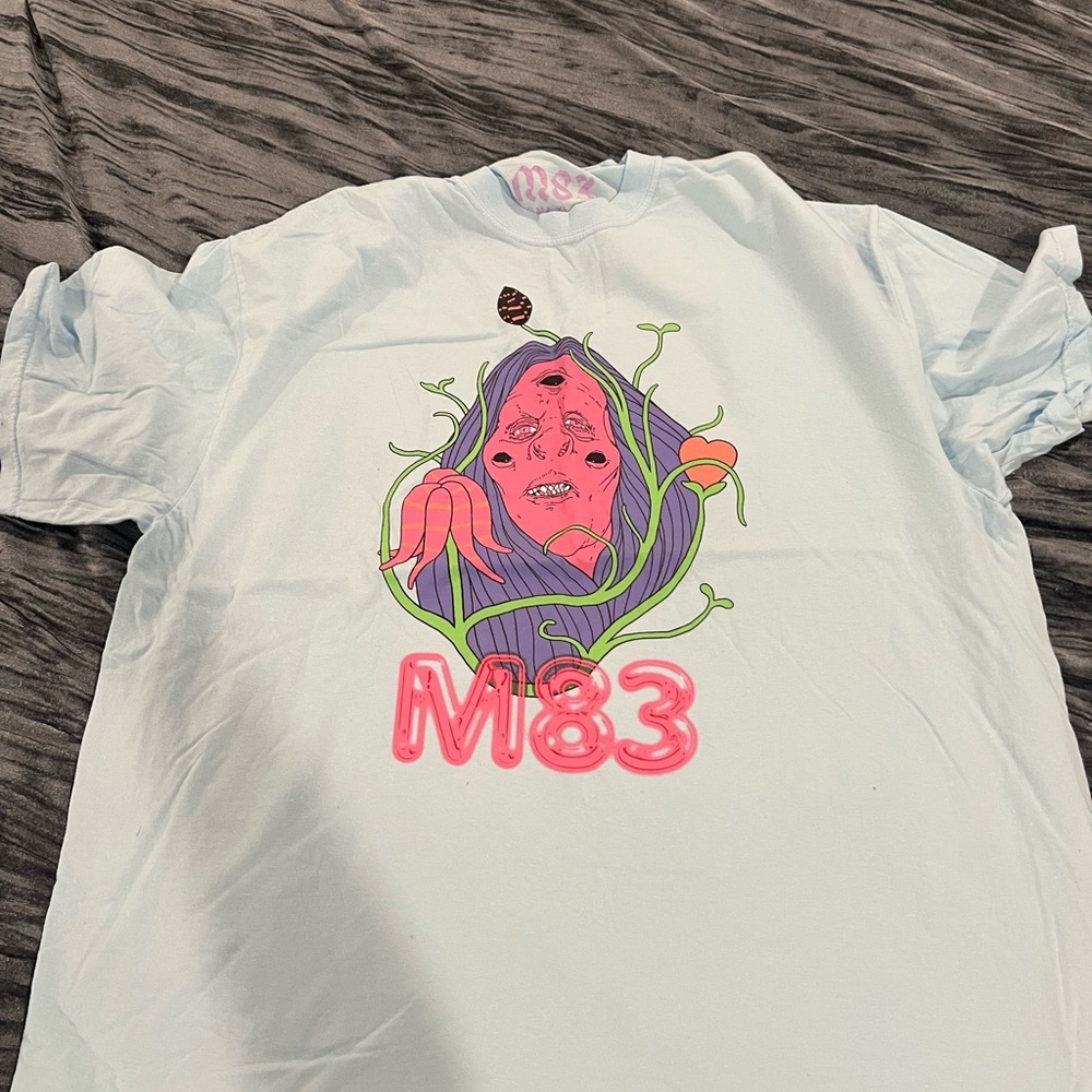 M83 Graphic T-Shirt - Light Blue